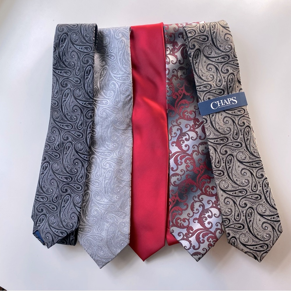 Set of 5 men’s ties